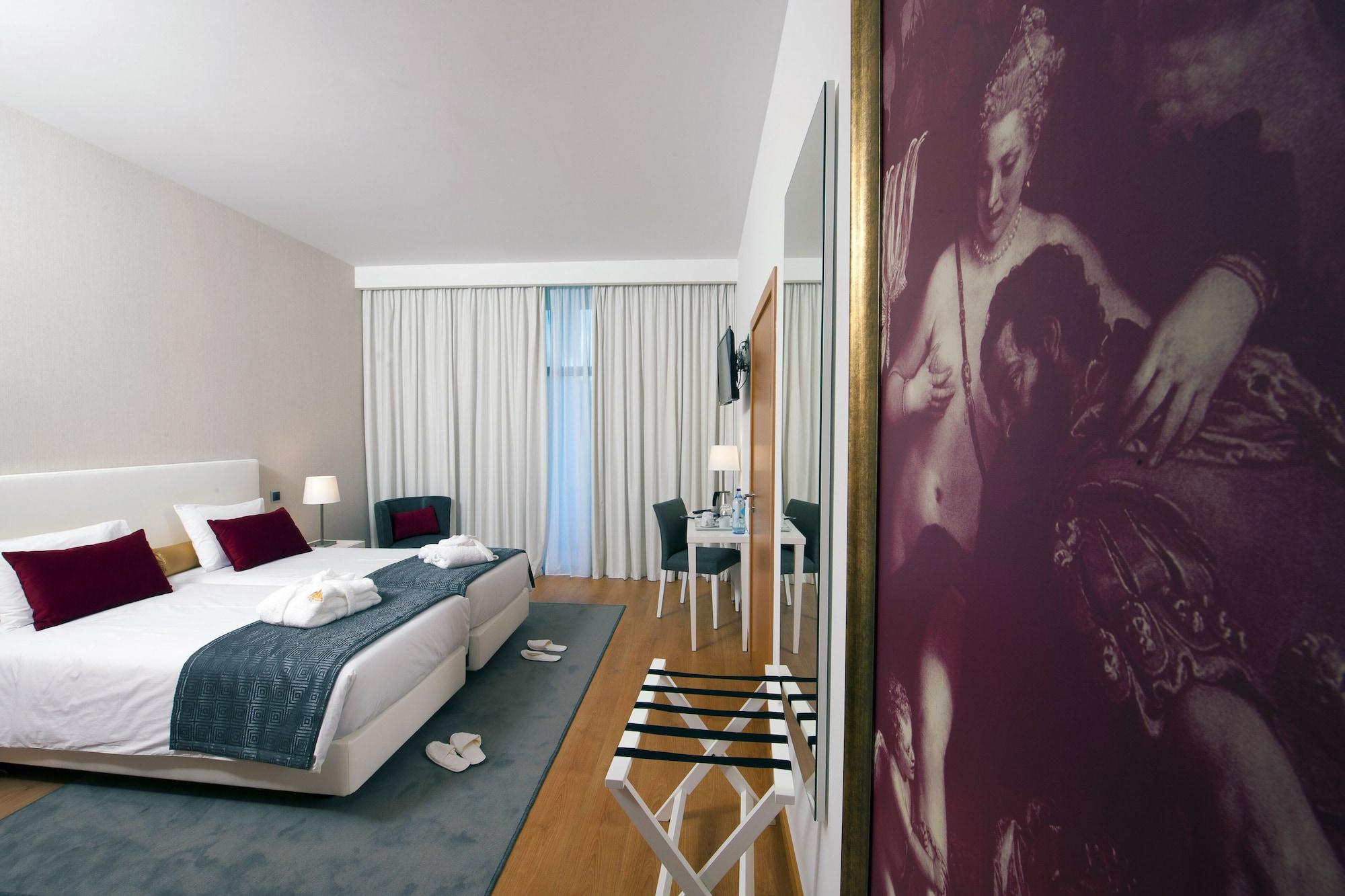 Hotel Parque Serra Da Lousa มิรานดา โด คอร์โว ภายนอก รูปภาพ