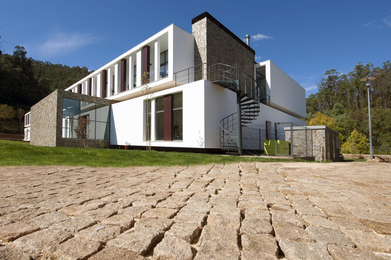 Hotel Parque Serra Da Lousa มิรานดา โด คอร์โว ภายนอก รูปภาพ