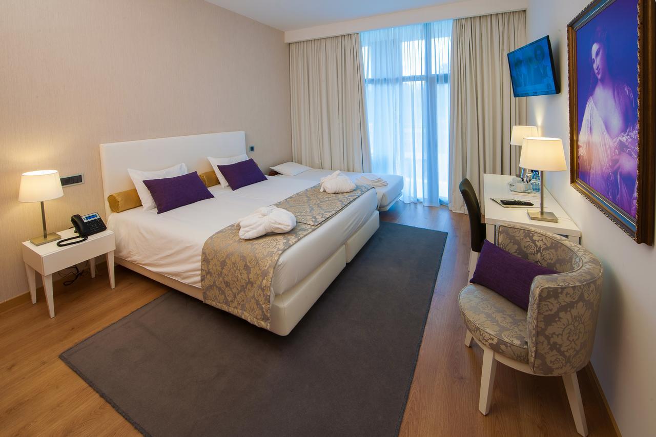Hotel Parque Serra Da Lousa มิรานดา โด คอร์โว ภายนอก รูปภาพ